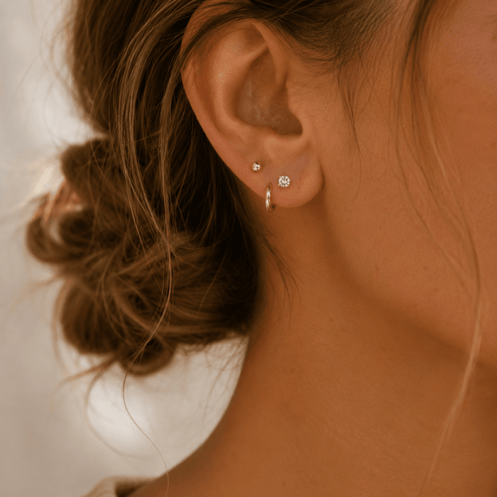 14k Gold Huggie Hoops - Le Serey