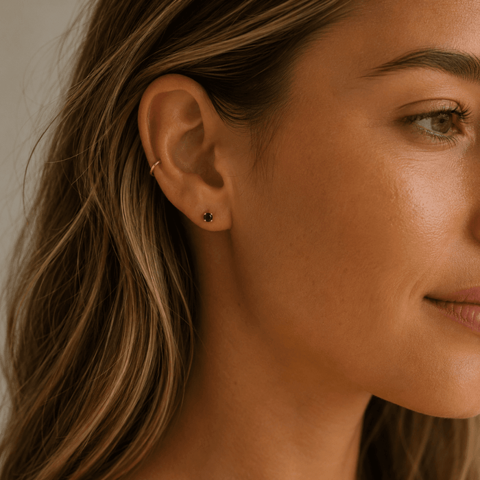 Black Solitaire Studs - Le Serey