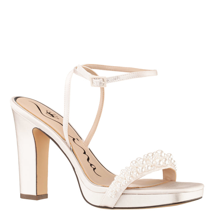 EVETTE-IVORY