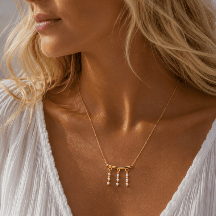 Mother of Pearl Fringe Necklace - Le Serey