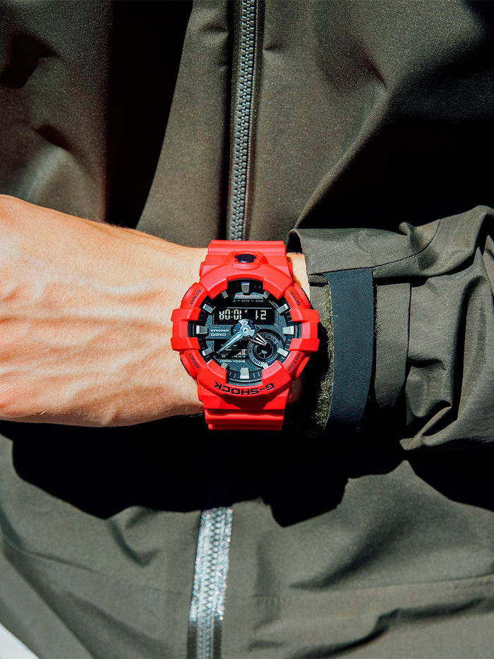 Reloj G-Shock  GA-700-4A - Eternity Diamonds