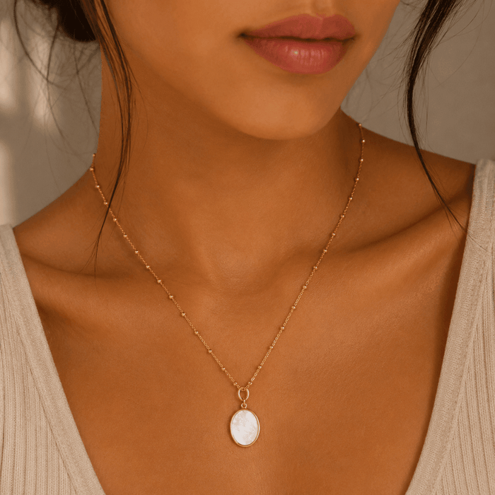 Reversible Mother of Pearl Necklace - Le Serey