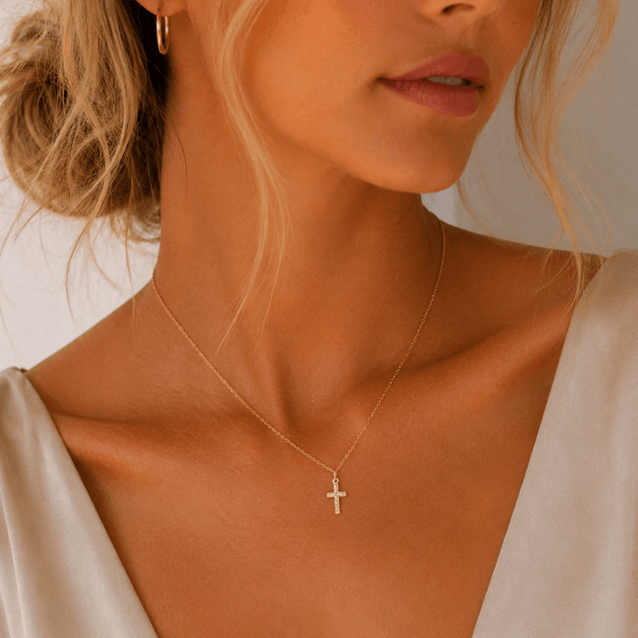 Textured Cross Pendant Necklace - Le Serey