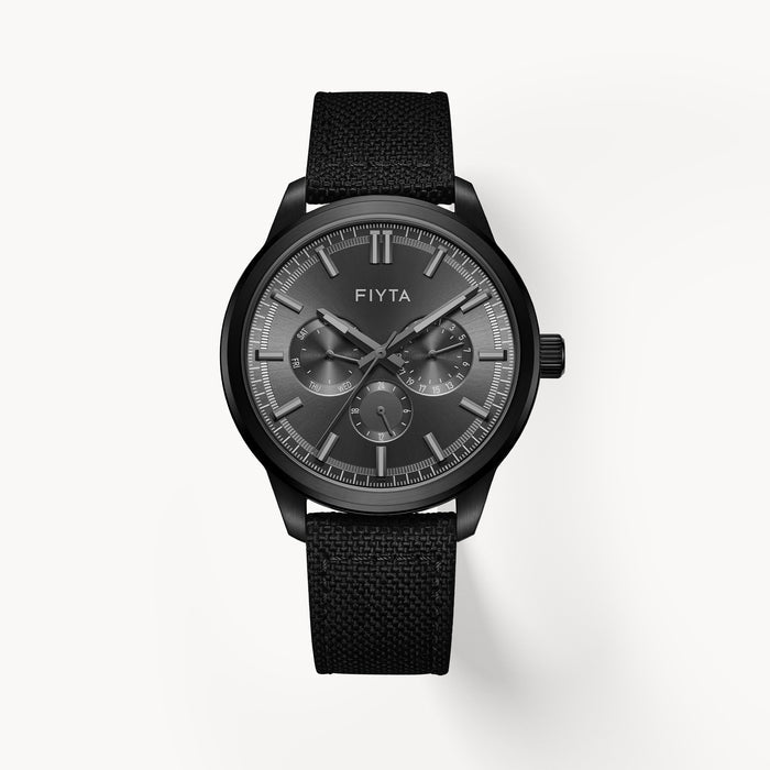 Black Dial / Black Strap